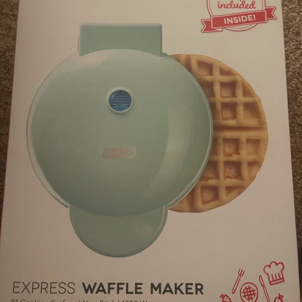 Dash waffle maker